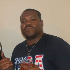 Meet your Posher, Kyrie